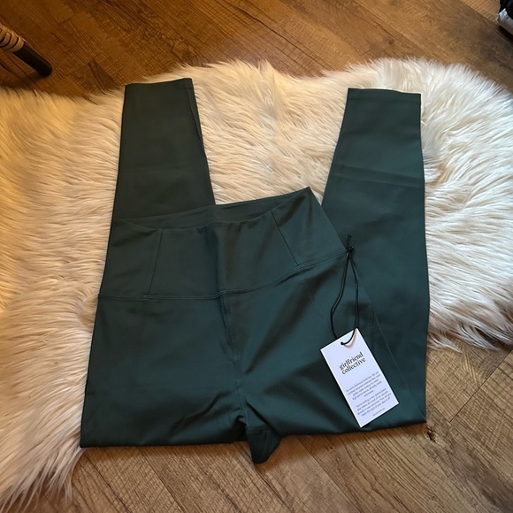 GIRLFRIEND COLLECTIVE High-Rise Compression 7/8 Leggings In Moss Green - Picture 5 of 8